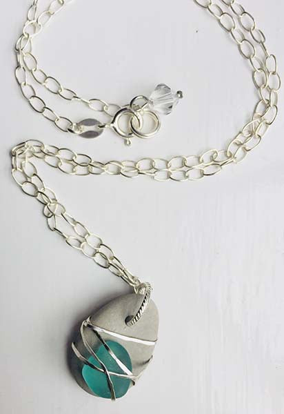 Delicate Earth Necklace